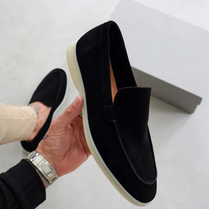 Eleganti mocassini in suede